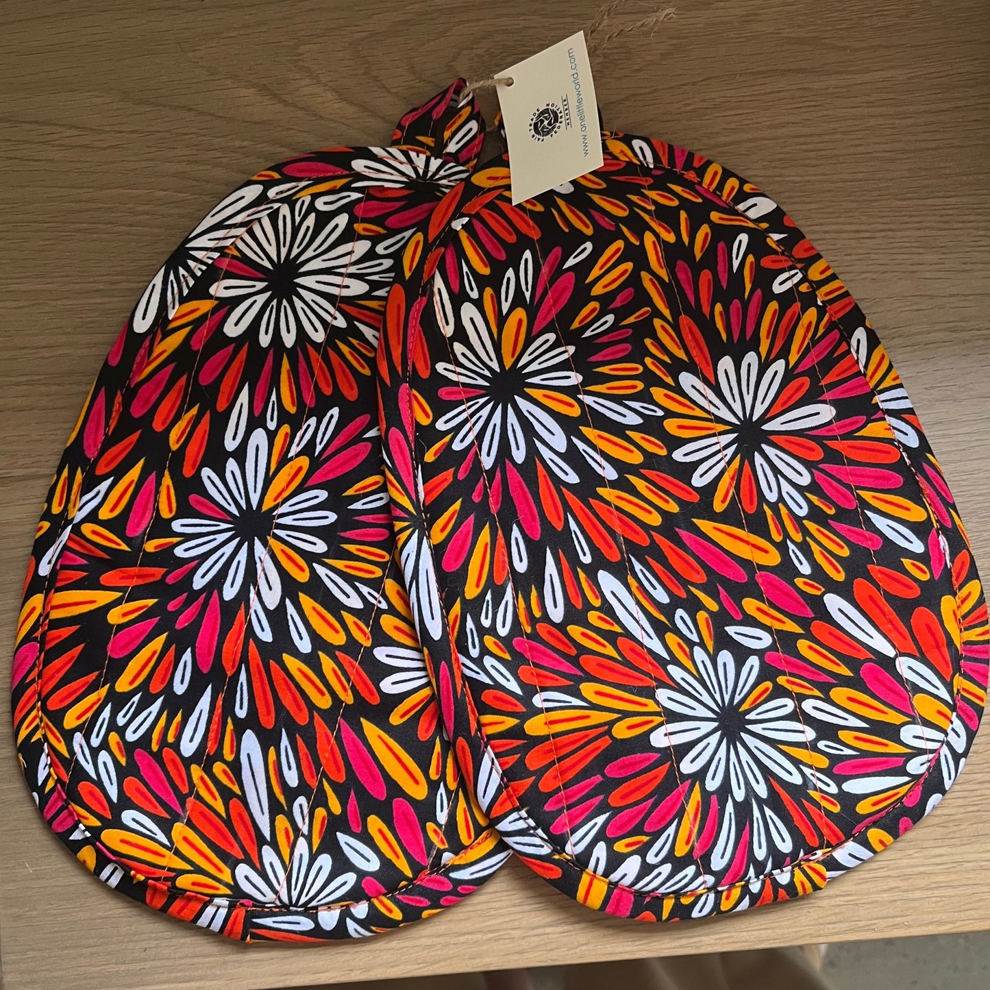 kitenge flower oven mitt set