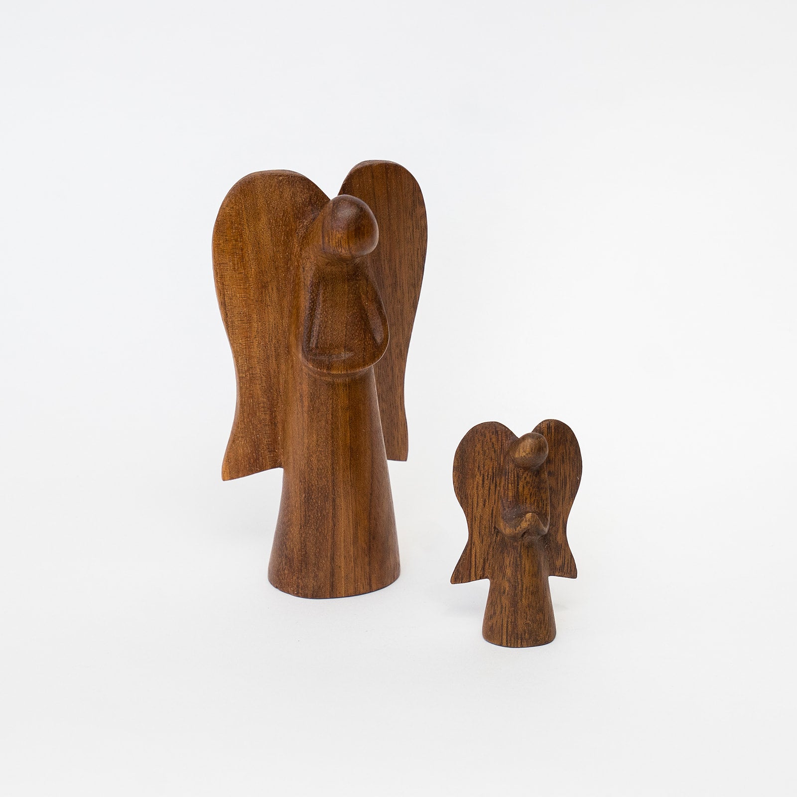 mugavu wood standing angel