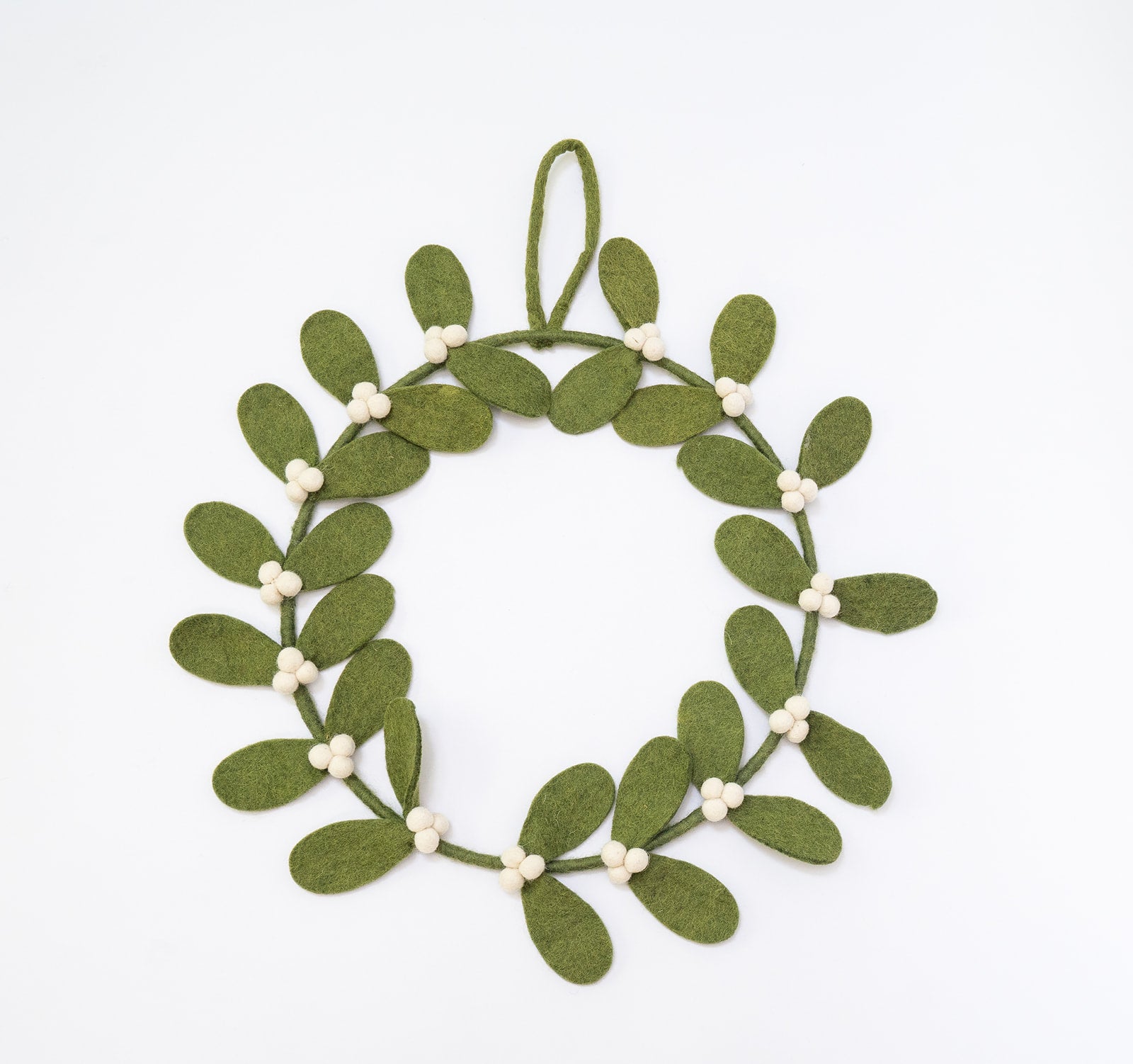 subtle mistletoe wreath