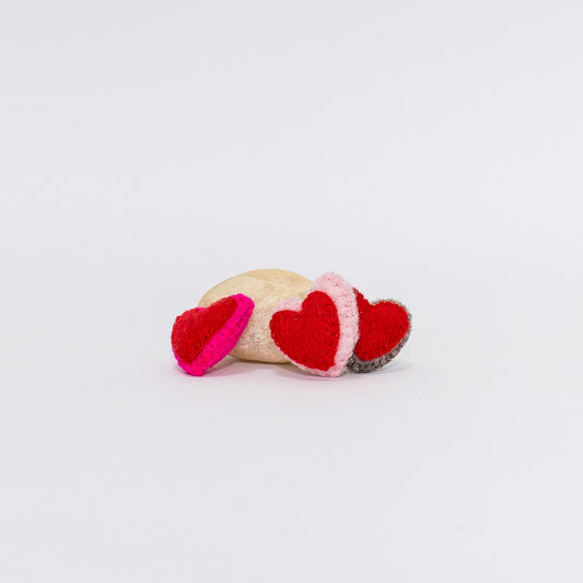 felt heart magnets