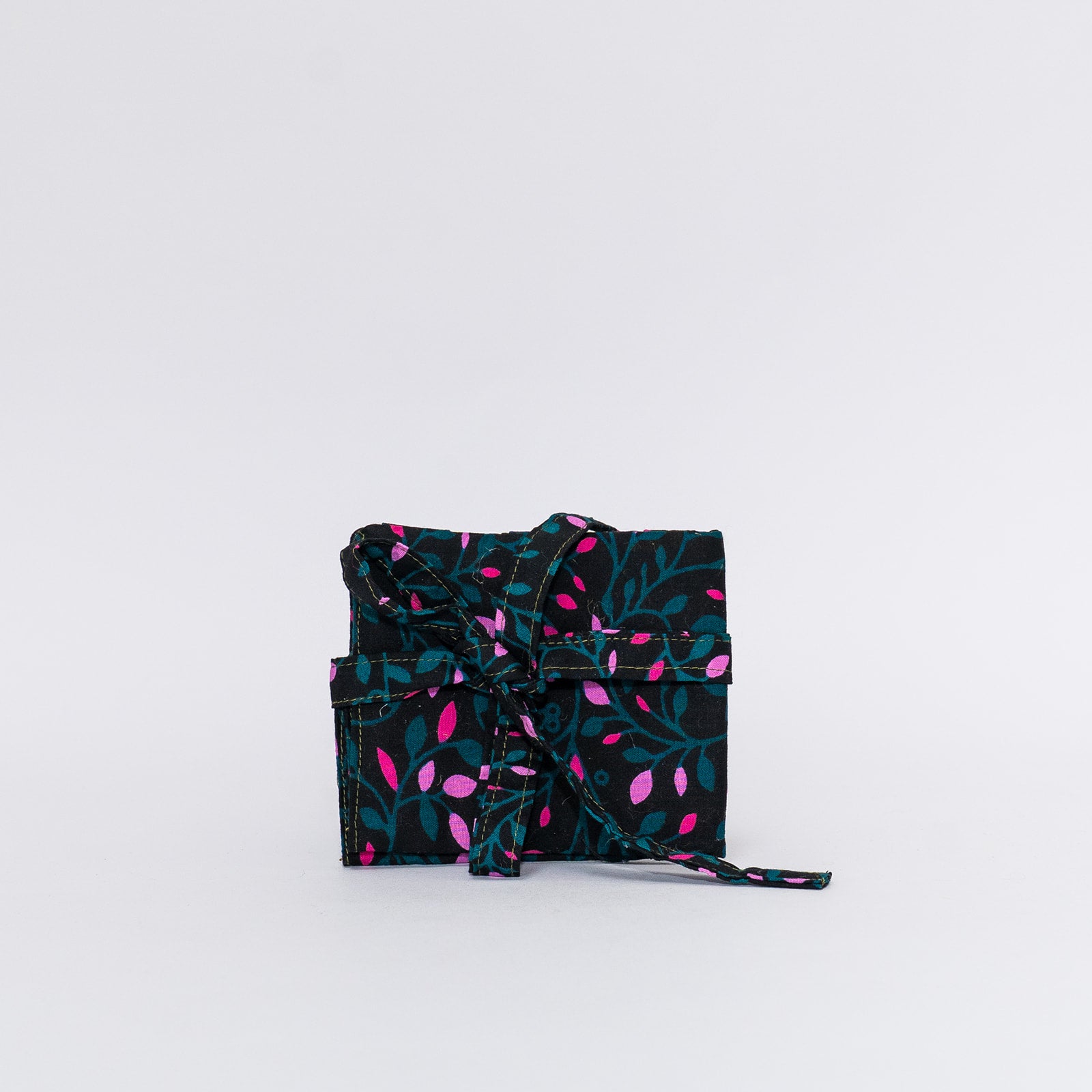 kitenge essential oil holder