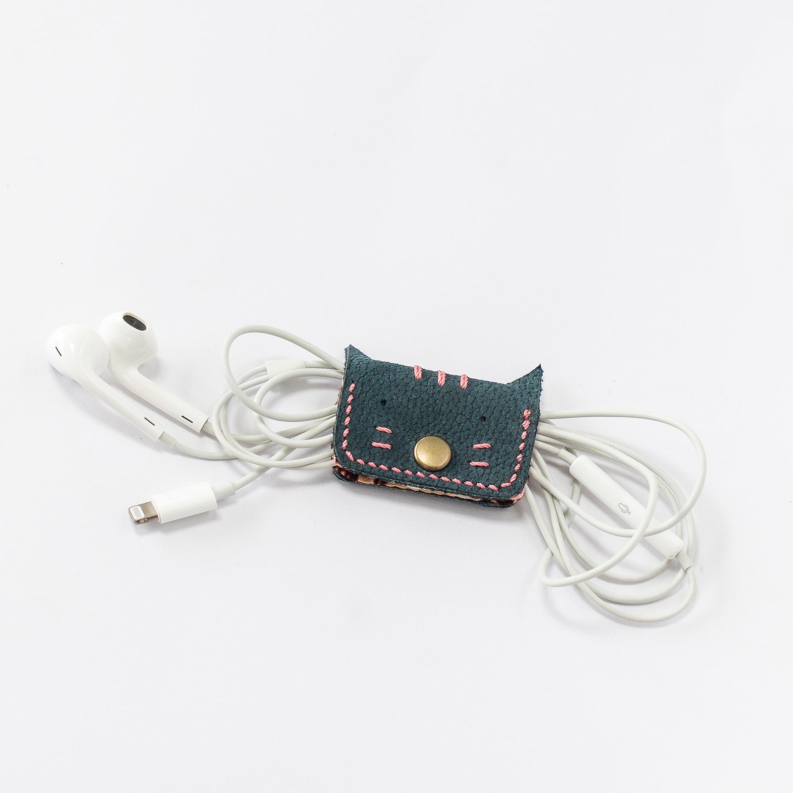 kitty cord organizer