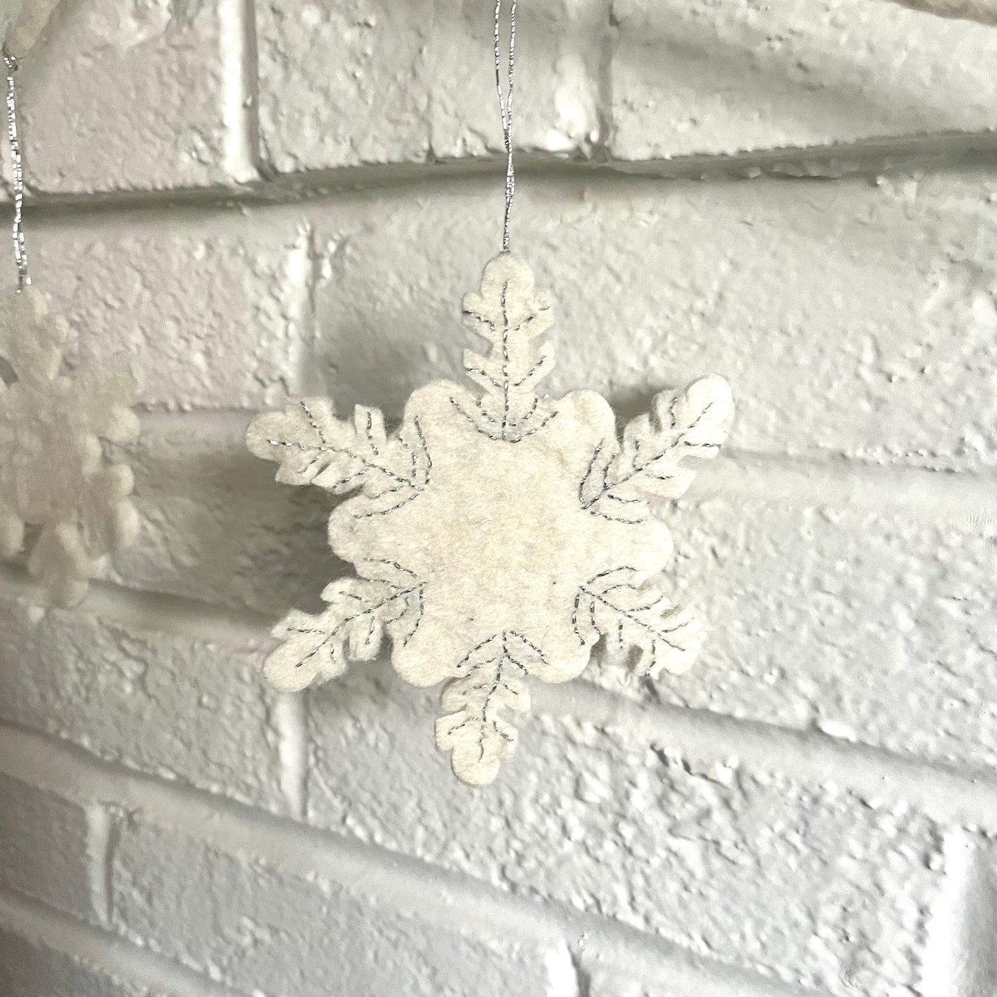 felt snowflake garland (low stock)